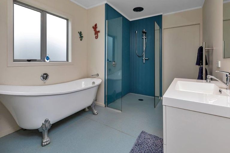 Photo of property in 30 Mccathie Road, Ruakaka, Whangarei, 0171