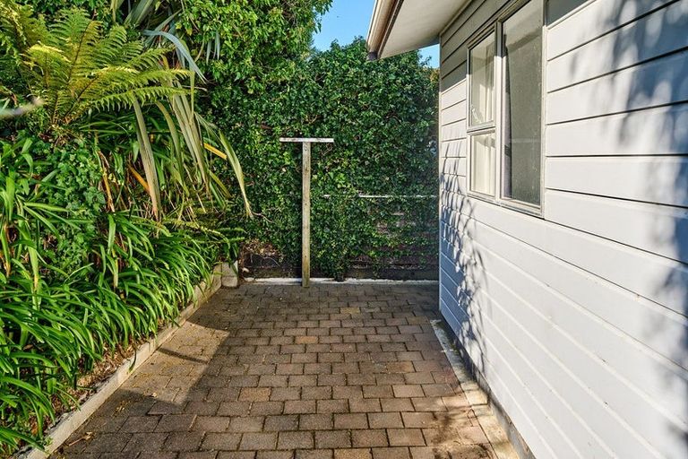 Photo of property in 3 Ayton Drive, Whitby, Porirua, 5024