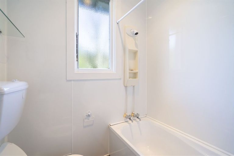 Photo of property in 124 Broughton Street, Gore, 9710