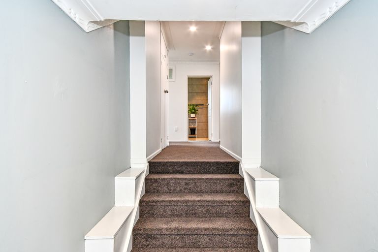 Photo of property in 516a Great South Road, Rosehill, Papakura, 2113