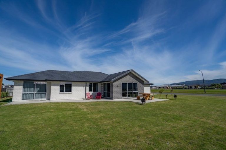 Photo of property in 10 Rodeo Drive, Te Anau, 9600