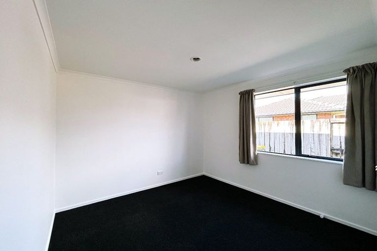 Photo of property in 15 Farnham Close, Rototuna North, Hamilton, 3210