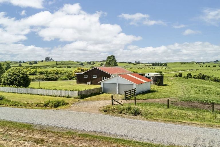 Photo of property in 99 Mangaotea Road, Ratapiko, Inglewood, 4390