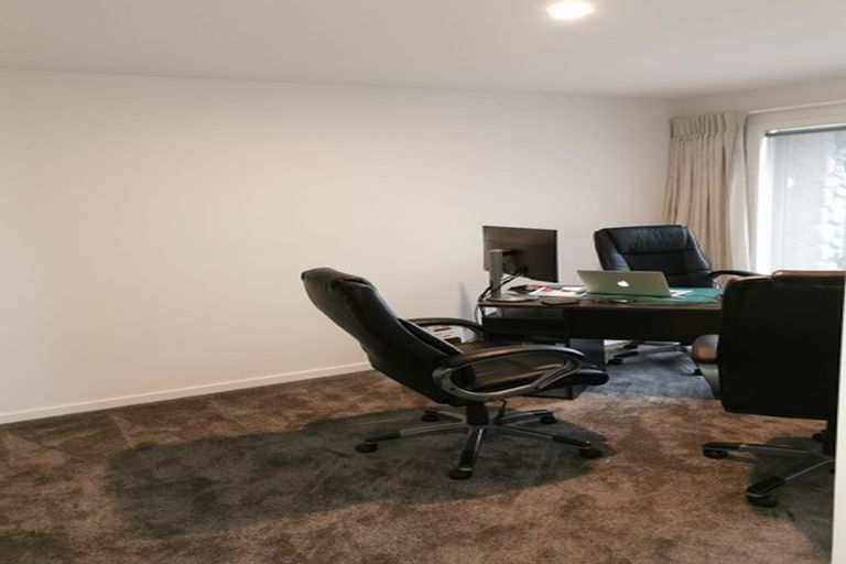 Photo of property in 7 Ruahine Road, Poraiti, Napier, 4112