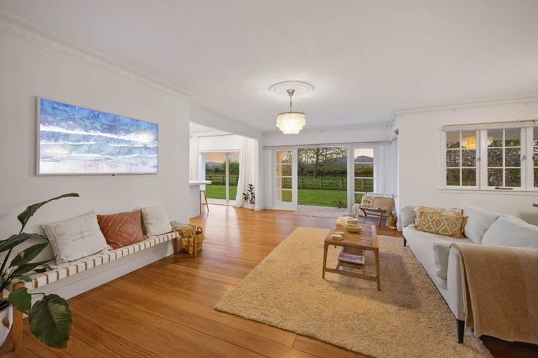 Photo of property in 161 Monument Road, Clevedon, 2582