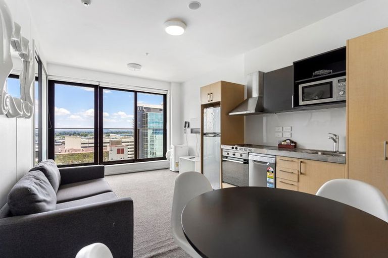 Photo of property in Twin Towers, 802/17 Putney Way, Manukau, Auckland, 2104