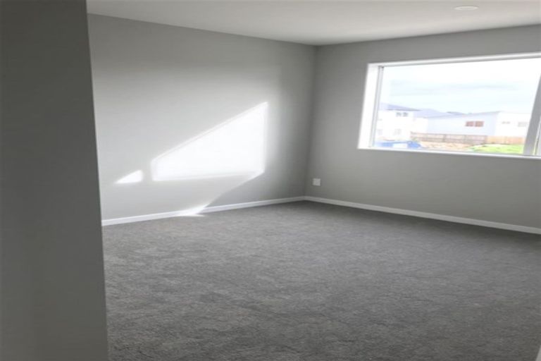 Photo of property in 12 Roa Avenue, Hobsonville, Auckland, 0616