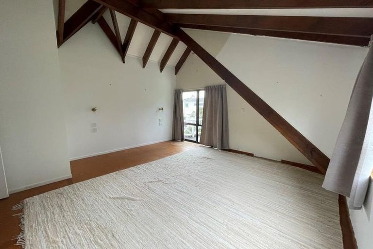 Photo of property in 14 Channel View Road, Campbells Bay, Auckland, 0630