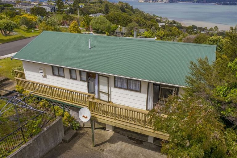 Photo of property in 12 Miro Place, Whitianga, 3510