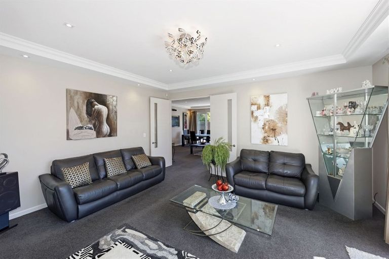 Photo of property in 33 Euphrasie Drive, Aidanfield, Christchurch, 8025