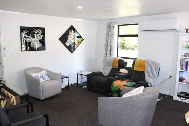 Photo of property in 8 Kia Ora Drive, Oamaru, 9400
