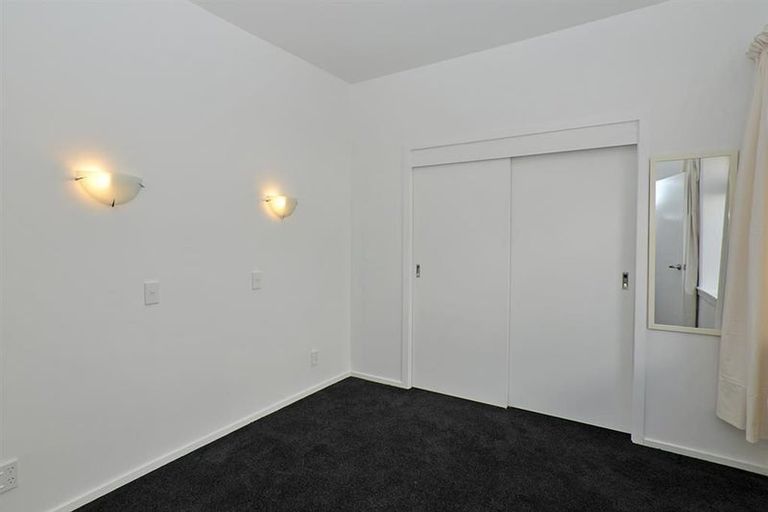 Photo of property in 218 Coutts Street, Rongotai, Wellington, 6022