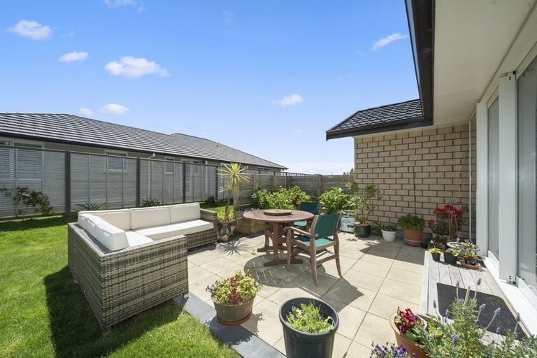 Photo of property in 31 Waipunahau Road, Waikanae, 5036