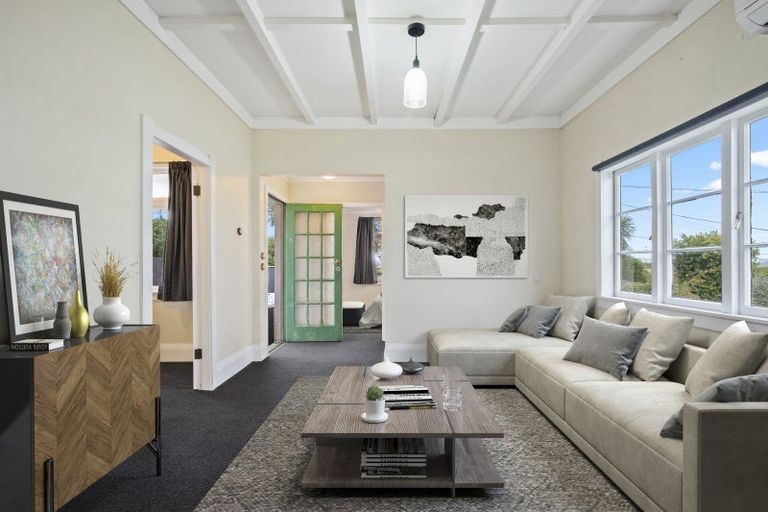 Photo of property in 2 Quarry Road, Pukekohe, 2120