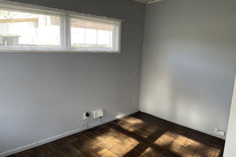 Photo of property in 17 Archmillen Avenue, Pakuranga Heights, Auckland, 2010