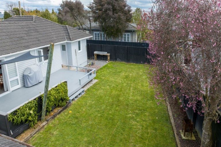 Photo of property in 14 Mahana Road, St Andrews, Hamilton, 3200