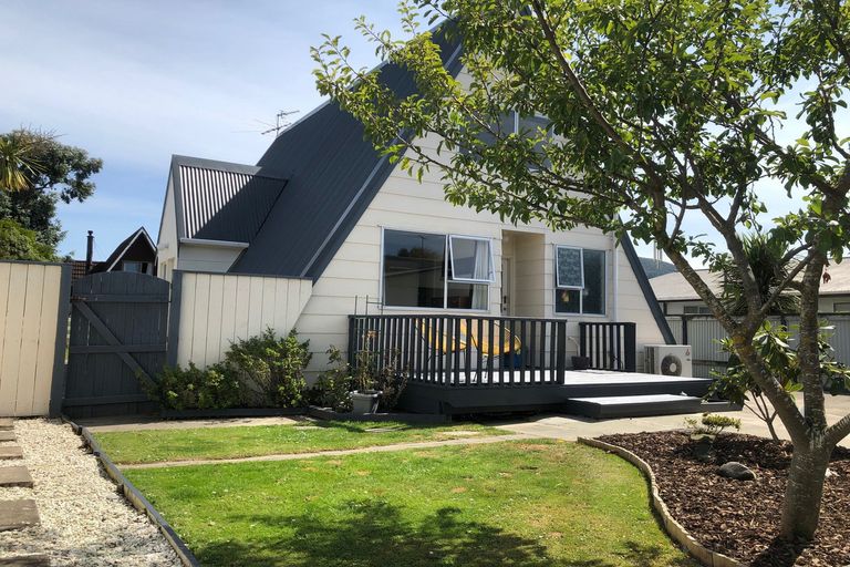 Photo of property in 13 Canberra Place, Waldronville, Dunedin, 9018