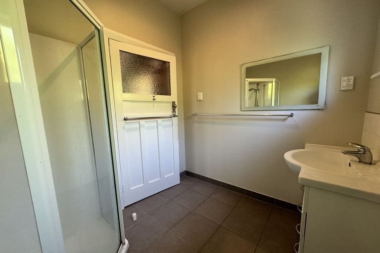 Photo of property in 6 Nortons Road, Avonhead, Christchurch, 8042