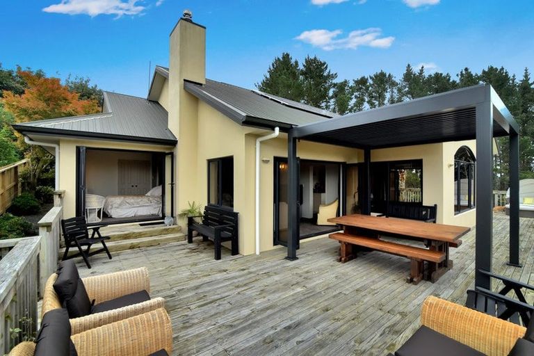 Photo of property in 14 Tupelo Place, Ohauiti, Tauranga, 3112