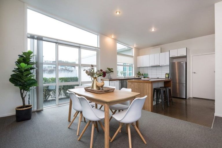 Photo of property in 22 Richmond Street, Waitara, 4320