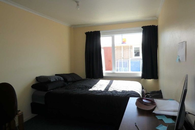 Photo of property in 6 Clonbern Place, Upper Riccarton, Christchurch, 8041