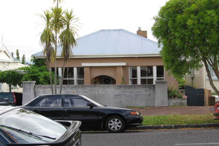 Photo of property in 5 Arnold Street, Grey Lynn, Auckland, 1021