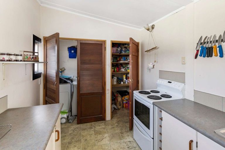 Photo of property in 44 Puriri Street, Gonville, Whanganui, 4501