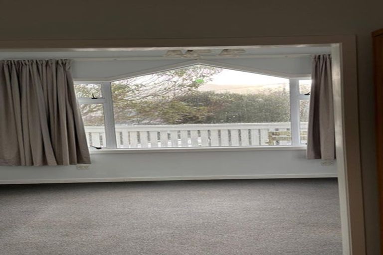 Photo of property in 6 Otaki Street, Miramar, Wellington, 6022