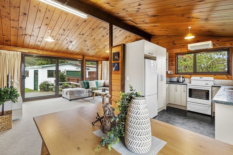 Photo of property in 178 Mitchell Street, Brooklyn, Wellington, 6021