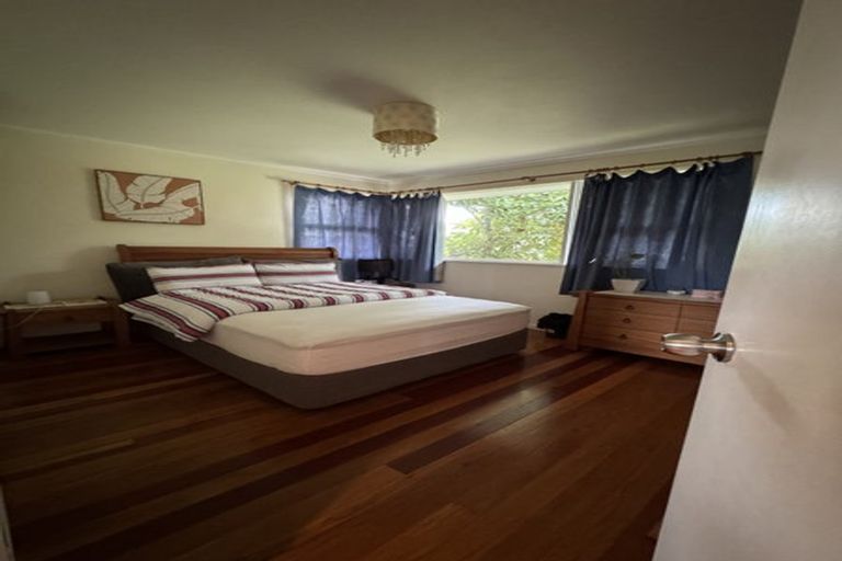 Photo of property in 29 Judkins Crescent, Cockle Bay, Auckland, 2014