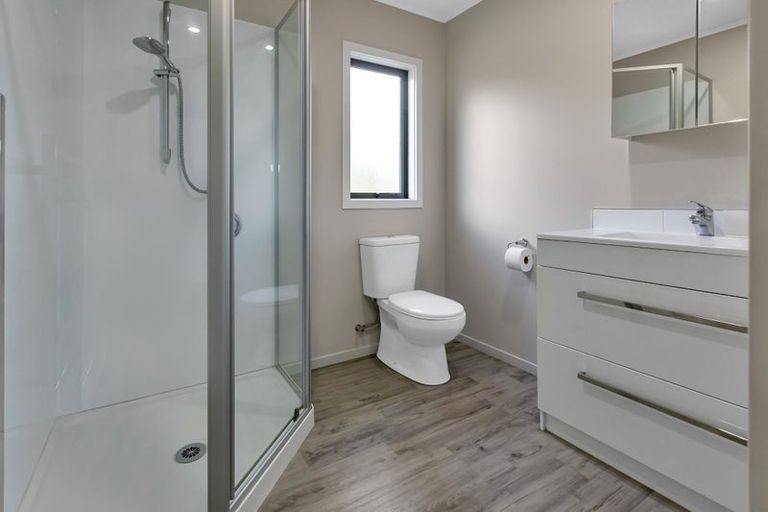 Photo of property in 2568e Paparoa-oakleigh Road, Paparoa, 0571