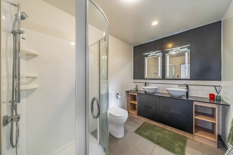 Photo of property in 17 Scoresby Grove, Whitby, Porirua, 5024