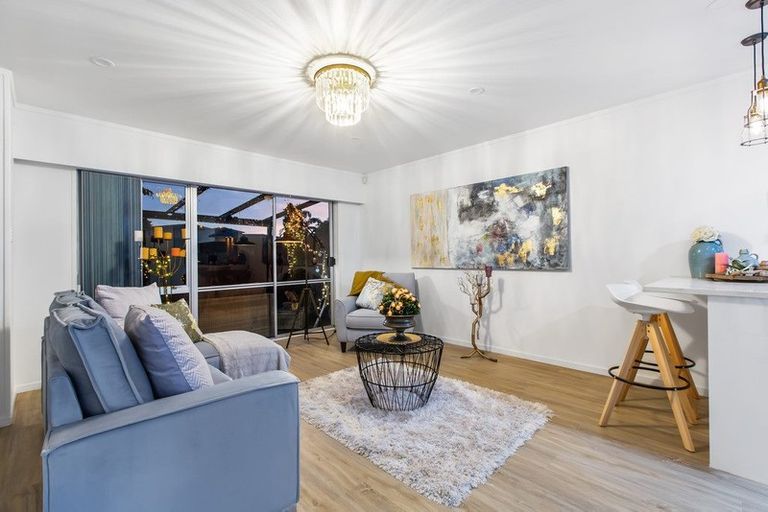 Photo of property in 3/10 Rito Place, Manukau, Auckland, 2025