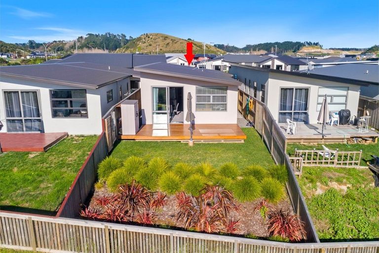 Photo of property in 33 Foley Grove, Pyes Pa, Tauranga, 3110