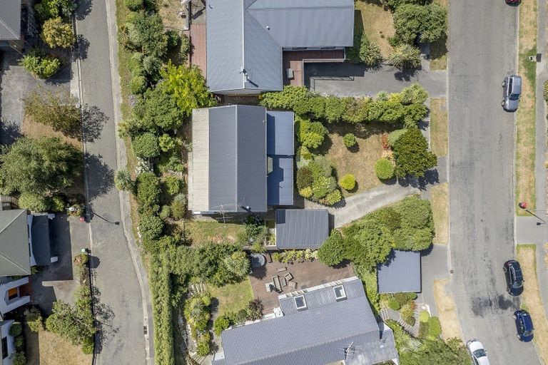 Photo of property in 18 Bayview Place, Cass Bay, Lyttelton, 8082