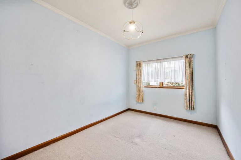 Photo of property in 27 Henry Street, Kilbirnie, Wellington, 6022