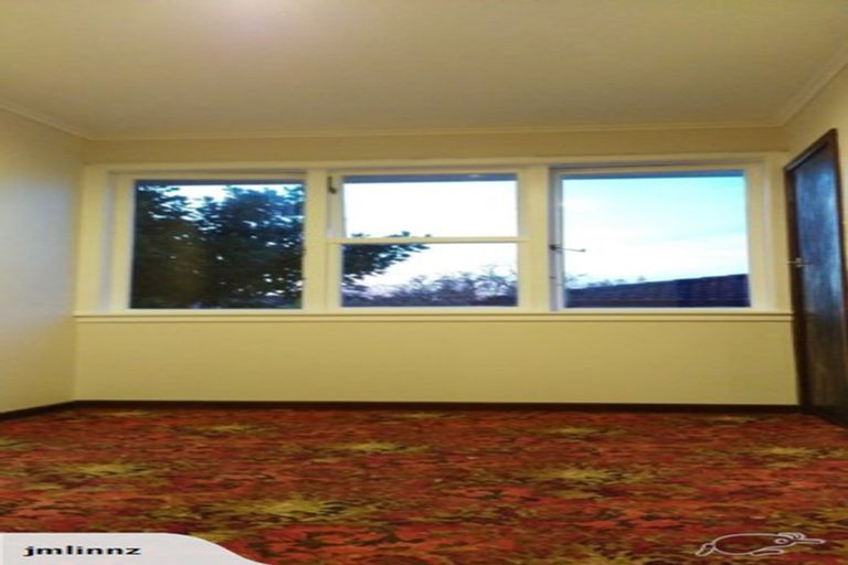 Photo of property in 44 Brandon Road, Glen Eden, Auckland, 0602