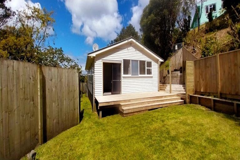 Photo of property in 13 Prospect Terrace, Johnsonville, Wellington, 6037