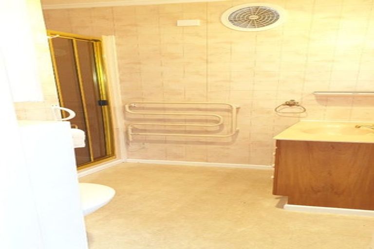 Photo of property in 2/25 Kitchener Road, Takapuna, Auckland, 0622