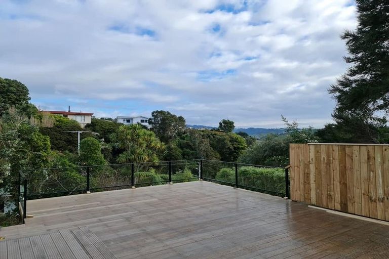 Photo of property in 11 Kiriwai Road, Paremata, Porirua, 5024