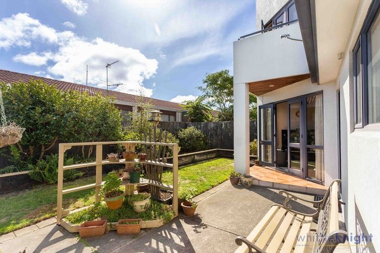 Photo of property in 1/96 Wainui Street, Riccarton, Christchurch, 8041