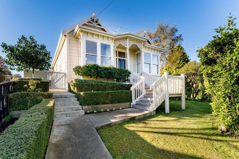 Photo of property in 33 Melrose Street, Roslyn, Dunedin, 9010