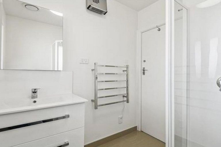 Photo of property in 63 Elizabeth Street, Riccarton, Christchurch, 8041