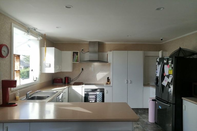 Photo of property in 16 Johnson Street, Bulls, 4818