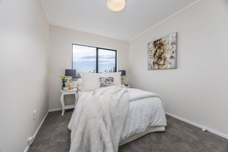 Photo of property in 49a Springfield Road, Morningside, Auckland, 1022