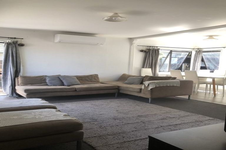 Photo of property in 2/19 Ferguson Street, Mangere East, Auckland, 2024