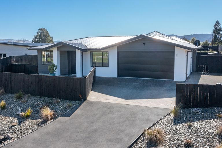 Photo of property in 11 Paterson Road, Mosgiel, 9092