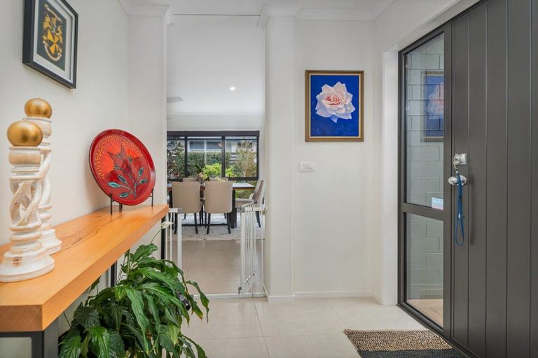 Photo of property in 32 Leeward Drive, Whitianga, 3510