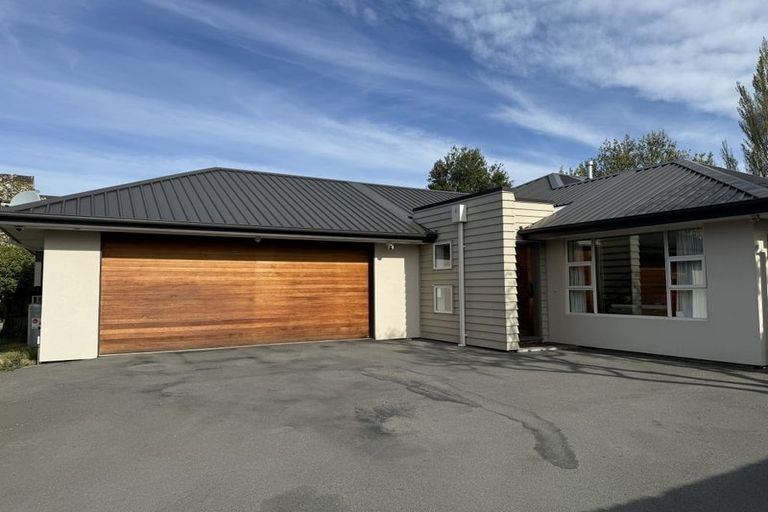 Photo of property in 17 Rempstone Drive, Halswell, Christchurch, 8025