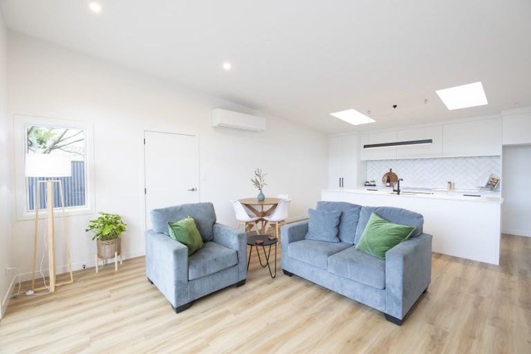 Photo of property in 18a Murphy Road, Taradale, Napier, 4112